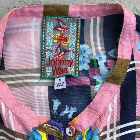 Beautiful Johnny Was   - Picture 3 of 5
